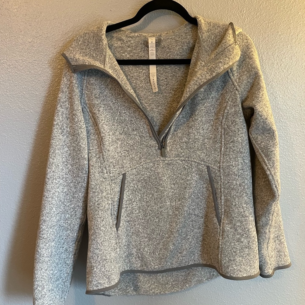 Lululemon pullover
